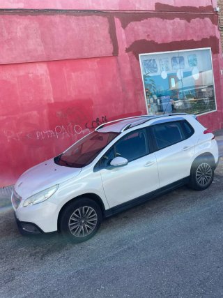 Peugeot 208 2015