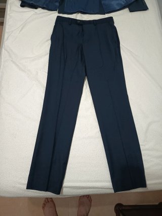 Traje chaqueta azul oscuro