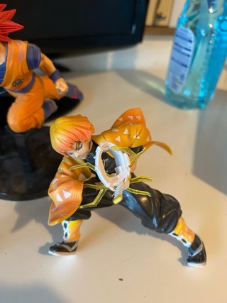 Figuras Anime: Goku, Zoro, Bakugo, Zenitsu