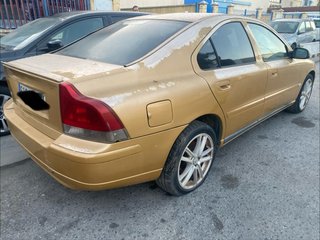 Volvo S60 2.4 Despiece