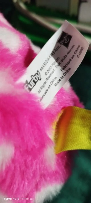 Furby interattivo rosa e bianco