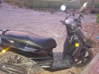 Peugeot Tweet 2018 Negra
