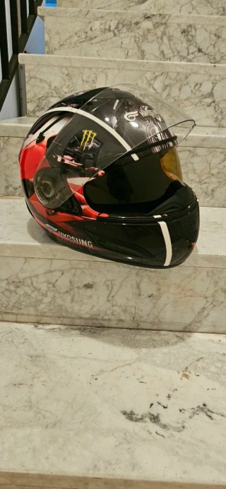 Casco Hyosung Negro Seminuevo