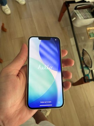 iPhone 16e 128GB - Como Nuevo