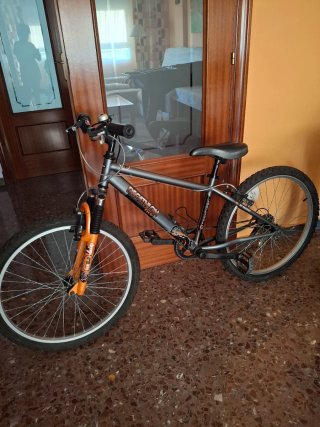 Bicicleta 24 Decathlon + REGALO