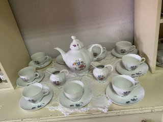 Juego de Café Porcelana Bidasoa Carlos IV