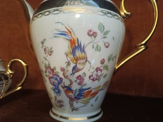Juego de café porcelana oro y blanco