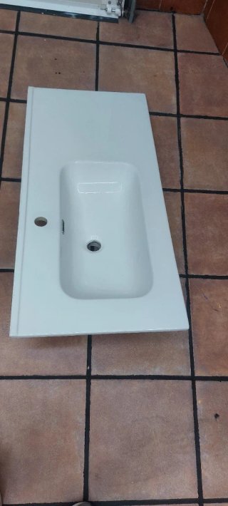Lavabo de porcelana blanco