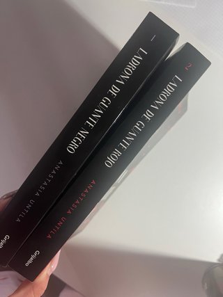 Ladrona de Guante Rojo