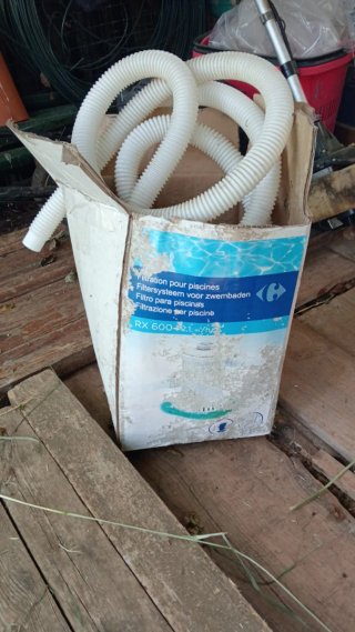 Piscina hinchable con depuradora