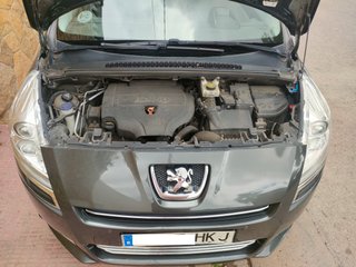 Peugeot 5008 Automático
