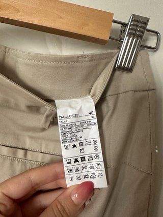 Falda Benetton Talla 40 Crema