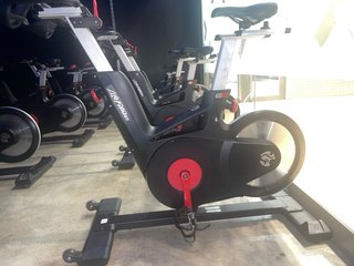 Bicicleta indoor Life Fitness ic5