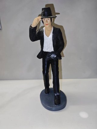 Figuras Michael Jackson y Kiss Resina