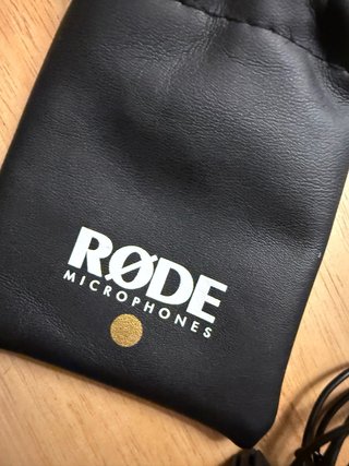 Micrófono Rode Lavalier Negro Dorado