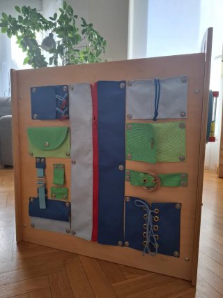 Cubo actividades infantil madera 60x60x60