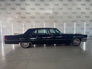Cadillac Fleetwood 7.7cc V8 220cv 5p del 1969