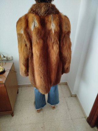 Chaquetón de piel marrón