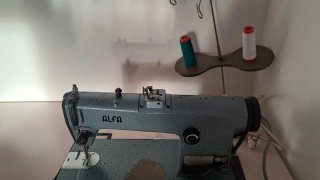Máquina de coser industrial Alfa