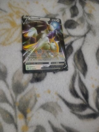 Carta Pokémon Arceus V 122/172