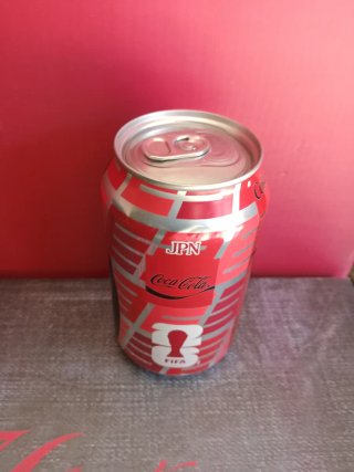 2 Latas conmemorativas  colección edición limitada