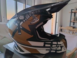 Casco Airoh Motocross