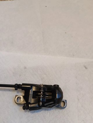 Freno delantero Shimano Deore