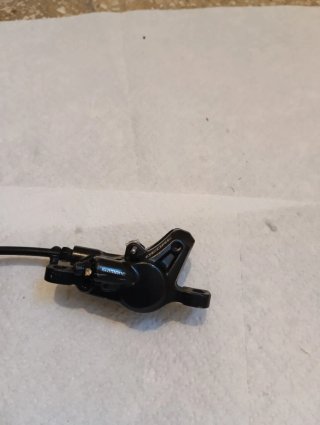 Freno delantero Shimano Deore