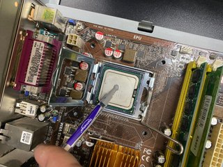 REPARACIÓN Y MANTENIMIENTO INFORMÁTICO
