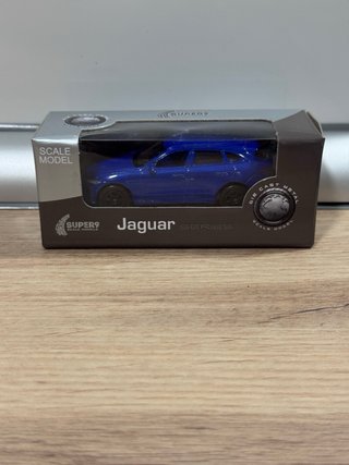 Jaguar F-Pace Welly 1/60