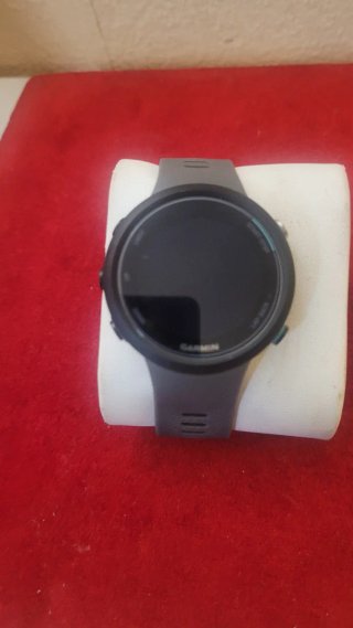 Reloj Garmin Negro/Gris funciona falta cargador