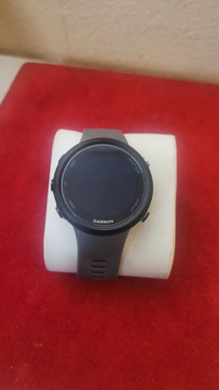 Reloj Garmin Negro/Gris funciona falta cargador