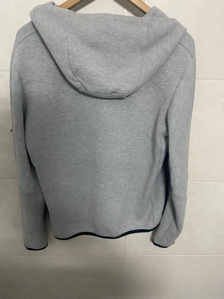 Sudadera Nike Tech Gris