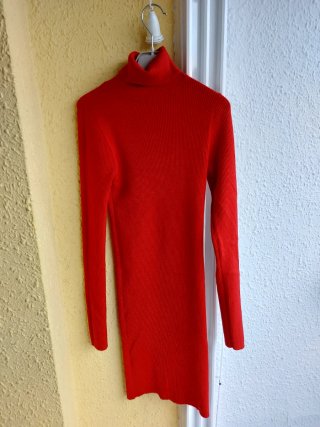 2 Vestidos de punto cuello alto
