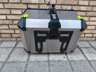 Baúl Givi Trekker Outback 58L
