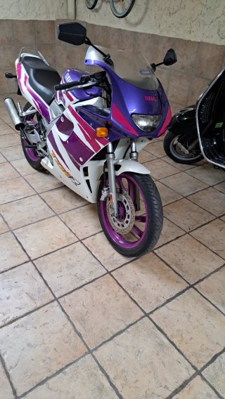 Yamaha TZR 80 RR Deportiva Blanca y Morada