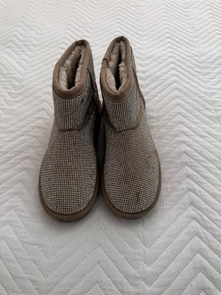 Tenis . Botas. Zapatos