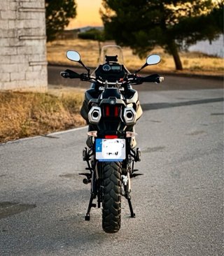 Yamaha XT 660 Z Ténéré Negra/Roja