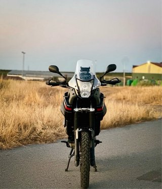 Yamaha XT 660 Z Ténéré Negra/Roja