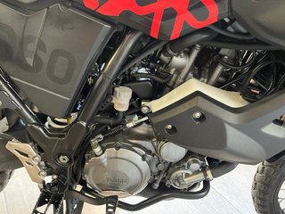Yamaha XT 660 Z Ténéré Negra/Roja