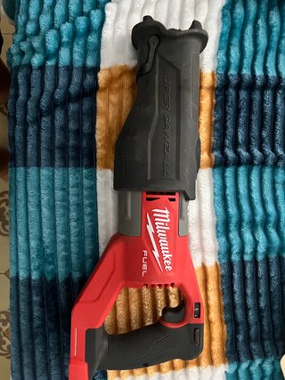 Sierra Milwaukee M18 Fuel Sawzall
