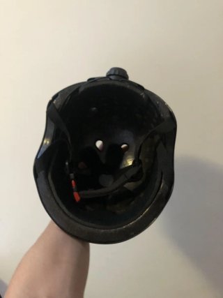Casco de bicicleta negro