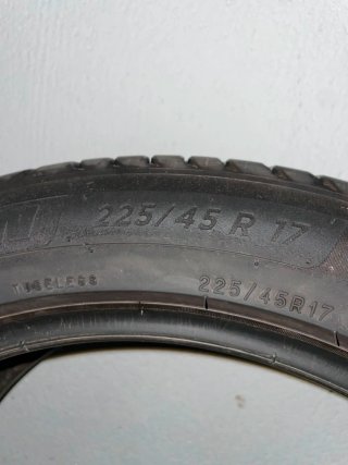 Neumáticos Michelin 225/45/17 Seminuevos