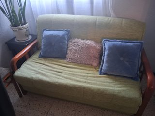 Sofá Cama Tela y Madera