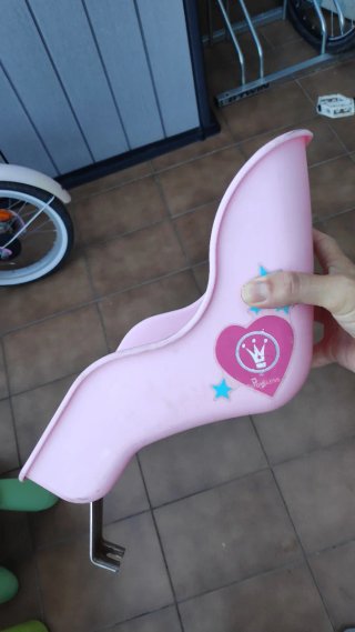Bicicleta infantil rosa con silla para muñeco