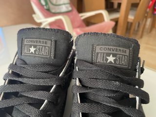 Converse Negras/Leopardo Talla 40