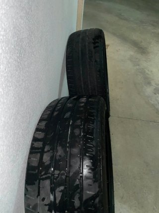Neumáticos de coche