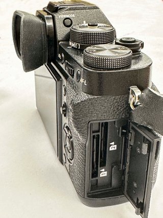 Cámara Fujifilm X-T2 + Accesorios