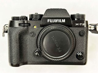 Cámara Fujifilm X-T2 + Accesorios