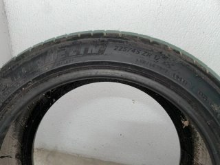 Neumáticos Michelin 225/45 ZR 17